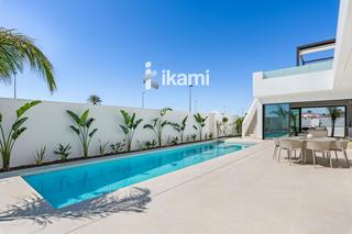 Chalet  Carretero fernando valera. Exclusivo chalet independiente en los alcázares, junto a serena