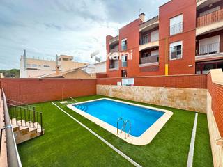 Appartement à San Pedro del Pinatar. Apartamento con terraza, piscina y garaje en san pedro del pinat