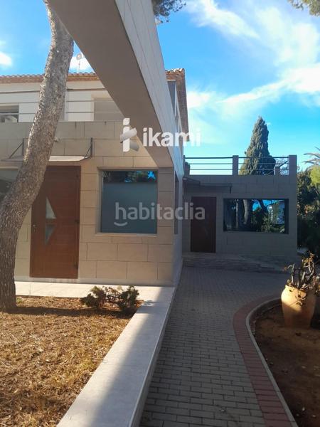 Foto f18a8d14-1e38-40ed-882d-2a42e18f936d. Xalet amb calefacció aparcament piscina a Las Rotas / Les Rotes Dénia