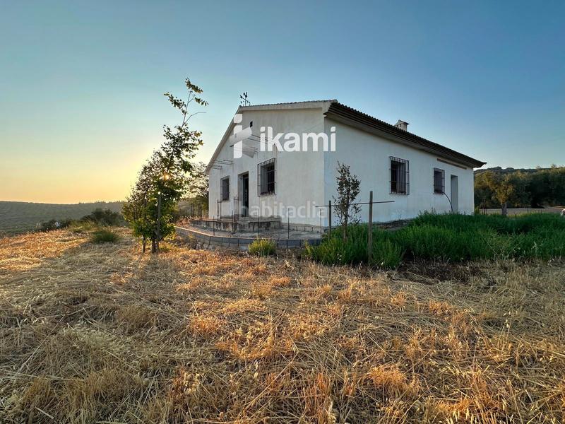 Foto 1ef9e384-13b4-4fa9-a774-73327228abd5. Xalet amb aparcament a Villanueva del Trabuco