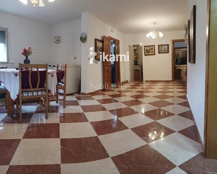 Foto a8d5f8bc-d3ee-4a95-9b4d-7d445f38da24. Xalet amb calefacció aparcament piscina a El Montgó Dénia