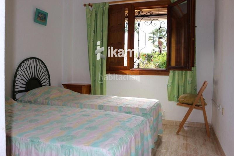 Foto b7602187-4c73-459a-a937-cf973ff725d3. Maison jumelée avec chauffage piscine dans Verger (el)