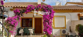 Casa adossada a Verger (el). Casa adosada con piscina comunitaria y cerca del mar