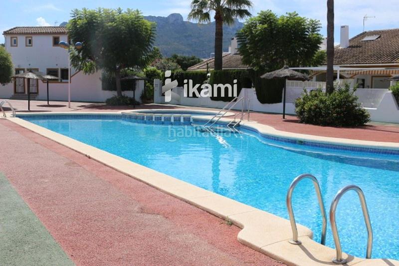 Foto e23561d0-71b6-4fd0-ac85-76f93af12563. Maison jumelée avec chauffage piscine dans Verger (el)