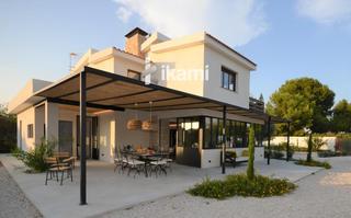Xalet  Fabraquer. Chalet reformado con encanto