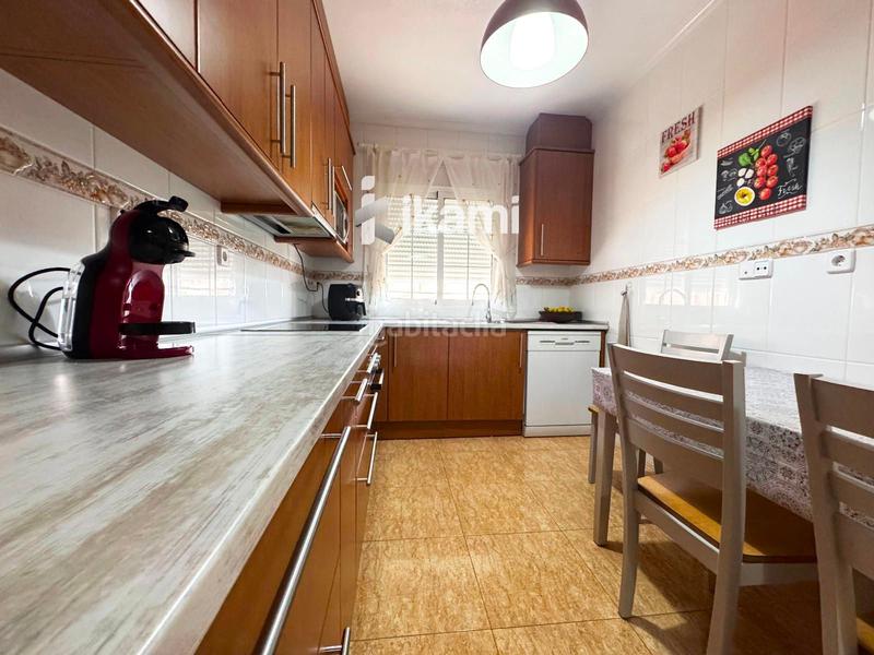 Foto f152c671-e479-4590-818b-47ab6a8d639b. Dúplex amb calefacció aparcament a San Pedro del Pinatar San Pedro del Pinatar