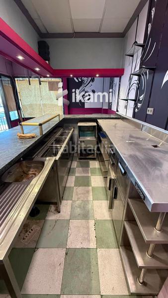 Foto c1ca0460-f7ef-40d8-8296-b03b83c02071. Locale commerciale in Sector 3 Getafe