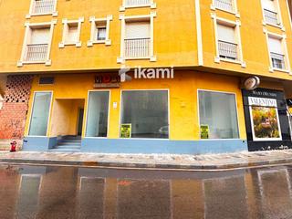Location Local commercial  Constitución. Local comercial junto a la plaza principal de san pedro del pina