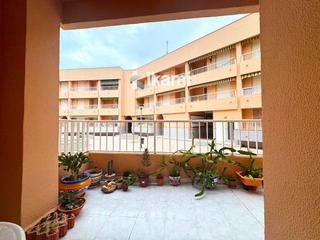 Appartement  Calatrava. Encantador bajo a 30 metros del mar con garaje privado en lo pag