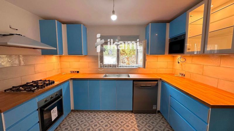 Foto 1c09eaa6-8295-4f96-a138-6422c1eca091. Chalet  en les planes, . en Centre Blanes