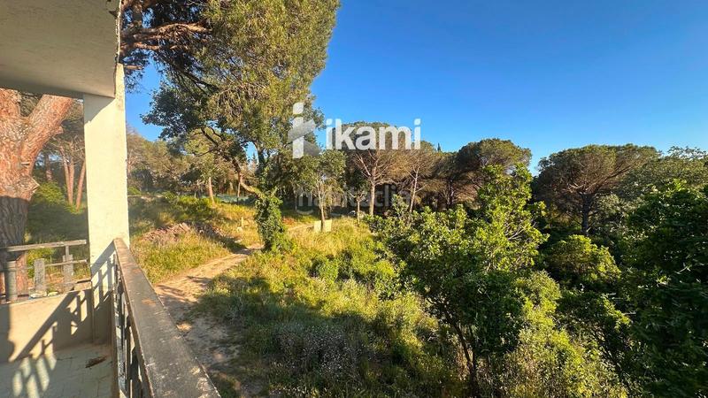 Foto a41e0c47-8c8b-4465-99db-88cfce1cdbb8. Chalet  en les planes, . en Centre Blanes