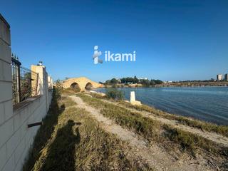 Chalet  Veneziola a (manga). Exclusiva villa frente al mar con acceso directo y pantalán priv