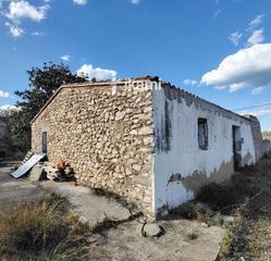 Xalet  Canets. En sanet y negrals