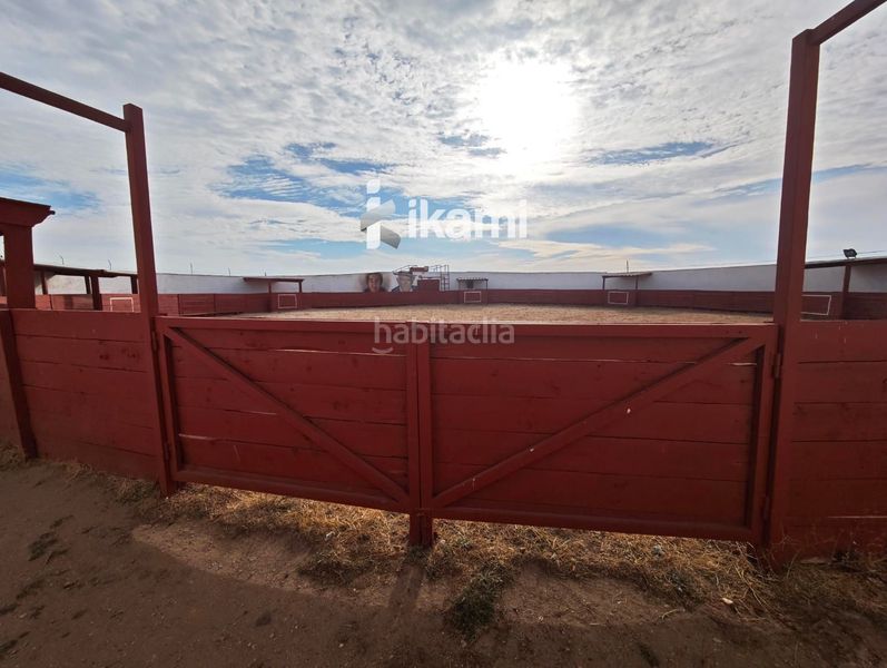 Foto 233a04c8-c3dd-43eb-aa94-f6e0b7a6de5c. Finca rústica a Martinamor