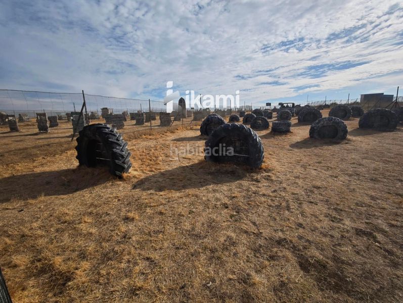 Foto 511dff98-3526-4b80-8a09-d8ec63ec5c26. Finca rústica a Martinamor