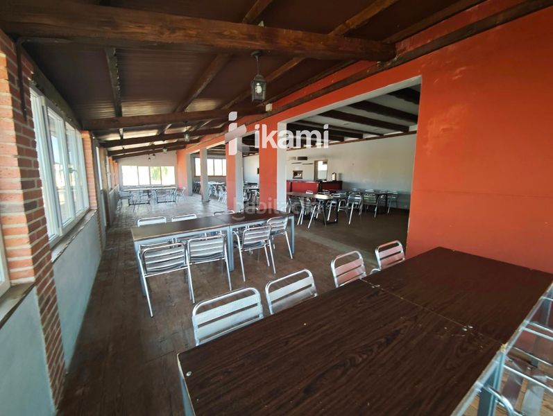 Foto b714919e-005d-4100-9419-e21e9fec58d6. Finca rústica a Martinamor