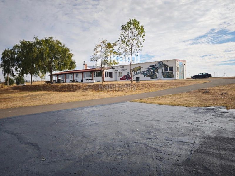 Foto b8c3a23f-4fc7-4397-a4d1-643d8161f960. Finca rústica a Martinamor