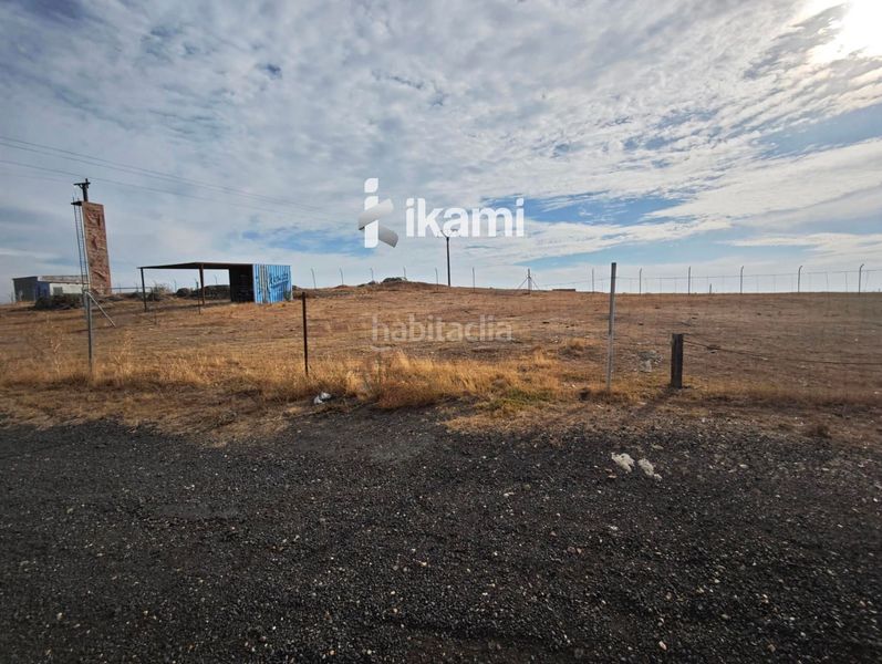 Foto beedf4e7-630c-4c6a-b698-8427ffc06be3. Finca rústica a Martinamor