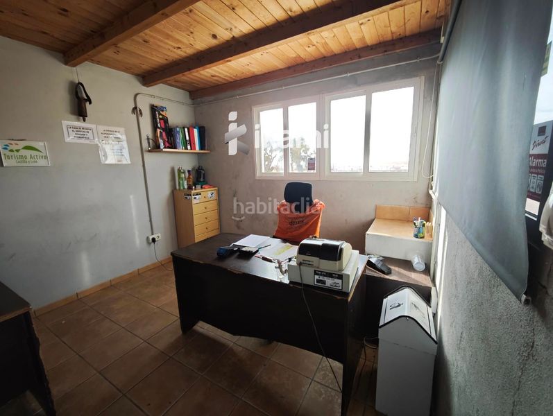 Foto d0e20227-aa23-498f-bceb-7ad62c68b47b. Finca rústica a Martinamor