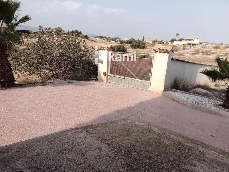 Foto ec5d7ef3-c88f-426a-a7c9-22fc2df2a6cb. Semi detached house with pool in Gea y Truyols Murcia