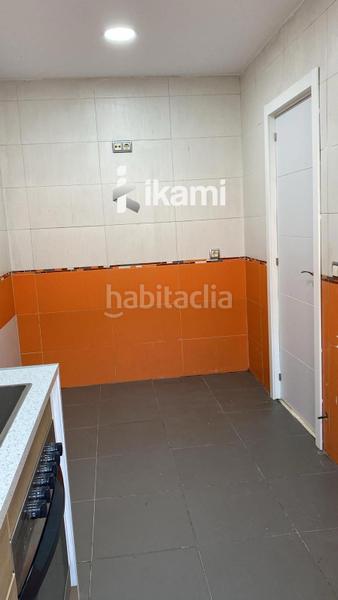 Foto 7f3312ac-5774-44fc-b43e-c6ccf30fd266. Casa a schiera in Chozas de Canales