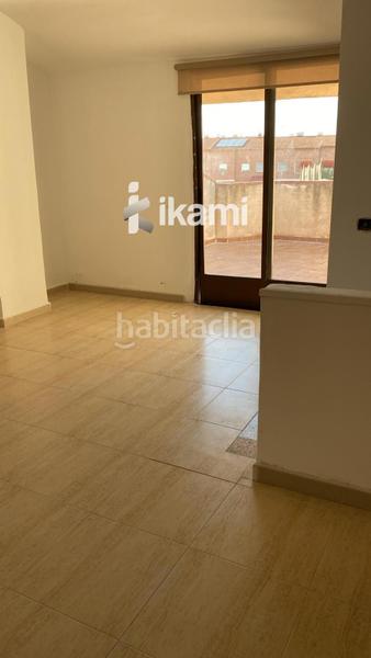 Foto 9b340eb3-ef51-47c4-9fa8-3e706af1adfe. Casa a schiera in Chozas de Canales