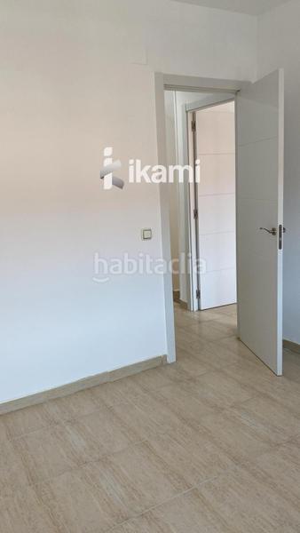 Foto c1eb67b3-1d20-459d-b79f-f4d04c957fe4. Casa a schiera in Chozas de Canales