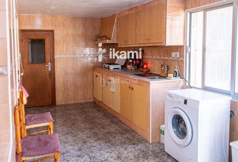 Foto 5307aefb-a995-492c-9cad-3092bc4ef5c7. Semi detached house with heating parking in Roldán Torre - Pacheco