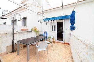 Casa adossada  Mediterraneo. Inmueble ideal para familia numerosa o inversores que quieran re