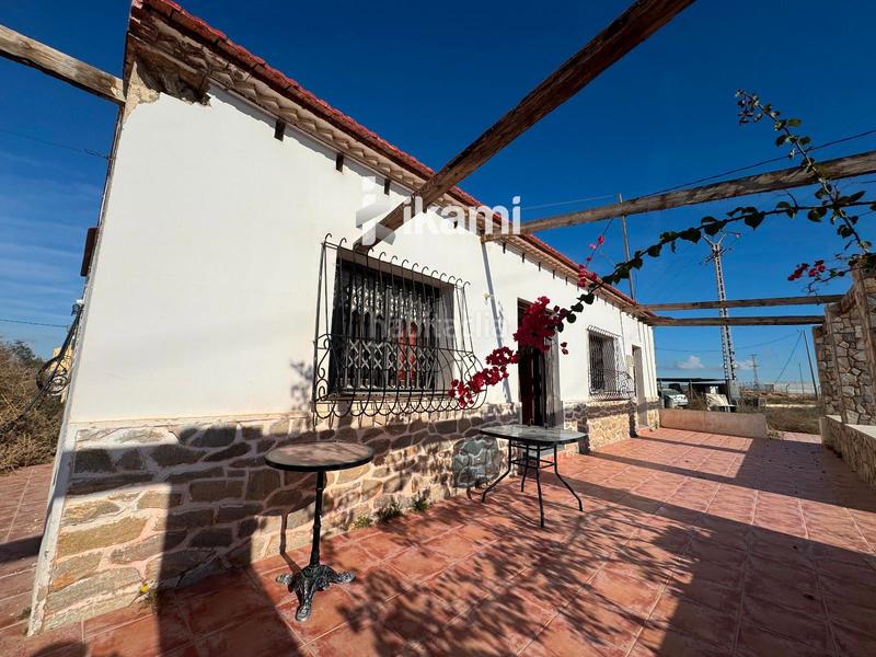 Foto fc367b67-ce33-43c3-bff9-94be681ea8ba. Casa in San Cayetano Torre - Pacheco