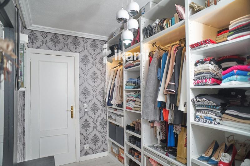 Foto f0ac8bd1-2708-409a-a8c1-760b5ccabb16. Flat with heating parking pool in Suroeste - Zona Hospital Móstoles