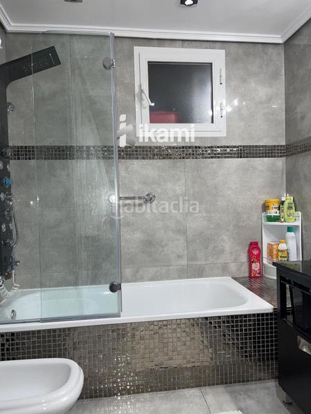 Foto fe76eb5b-f44f-42d3-930e-baccbd559b31. Flat with heating parking pool in Suroeste - Zona Hospital Móstoles