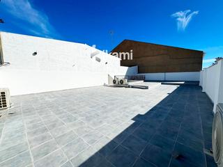 Casa a schiera  Serrano. Vivienda recién reformada con solárium y garaje en el centro de