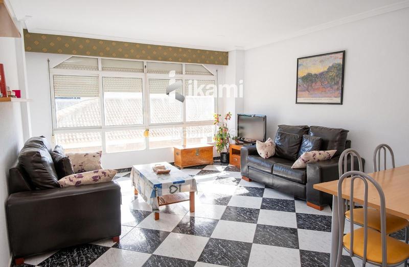 Foto b73549a2-6a69-4e13-9430-d354e43c2eb1. Flat with parking in Roldán Torre - Pacheco