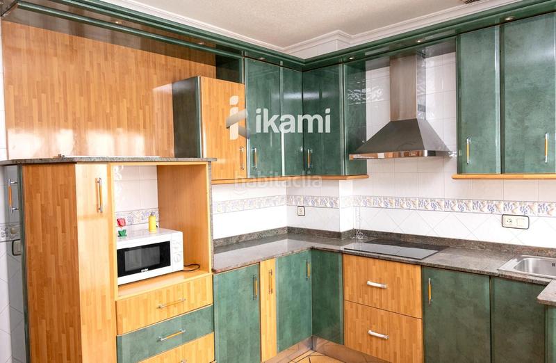 Foto bd0d570c-10c6-4ac1-b25e-ef906780d69b. Flat with parking in Roldán Torre - Pacheco