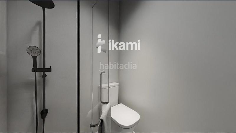 Foto b27689a8-28b2-4b42-a329-51cbeedf1422. Etagenwohnung mit heizung in Canillas Madrid