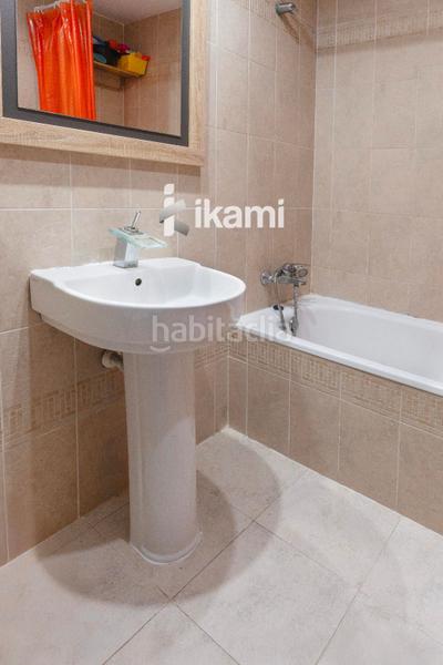 Foto 53fc1f59-15d1-4bab-927d-8e87c0651330. Piso apartamento de lujo con piscina y vistas unicas en Náquera