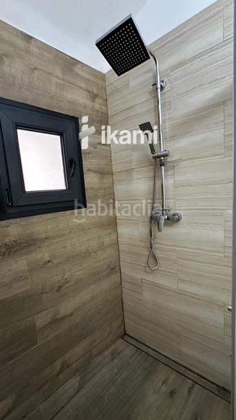 Foto 18e882eb-985a-4d2e-8a96-05c156beff93. Location maison avec chauffage parking dans Llers