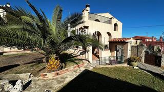 Location Maison  Llagostera. Se alquila casa de pueblo reformada en el centro de llers.