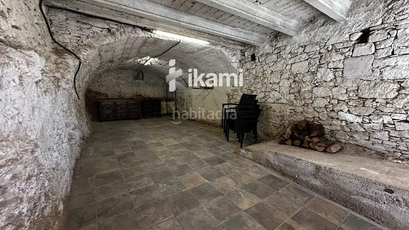 Foto 8c061a34-4aa5-4b0a-9ef2-fc6d6e9a8d66. Location maison avec chauffage parking dans Llers