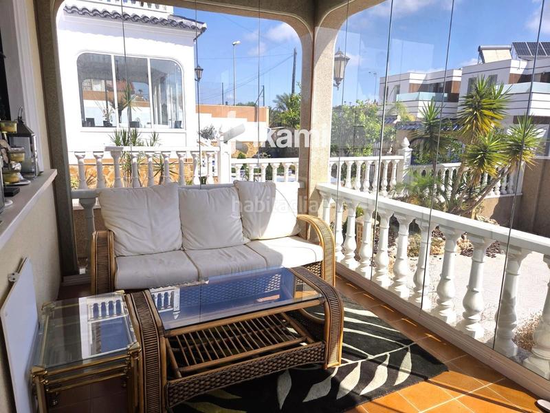 Foto 550f61f3-a1f4-4744-ba0a-f6368a42e4ed. Xalet amb piscina a Villamartín-Las Filipinas Orihuela