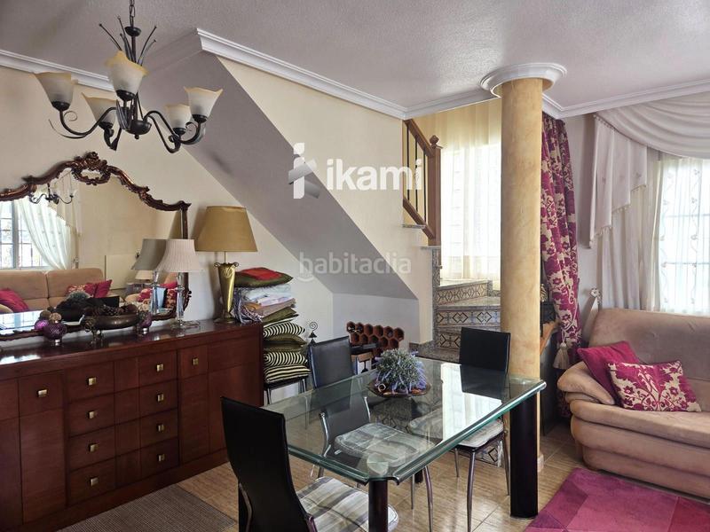 Foto defcf0be-55ae-4de2-9d1f-1a6ad87cab9d. Xalet amb piscina a Villamartín-Las Filipinas Orihuela