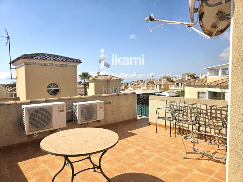 Foto ec292afb-344c-4ee6-8267-b62ac9486b5d. Xalet amb piscina a Villamartín-Las Filipinas Orihuela