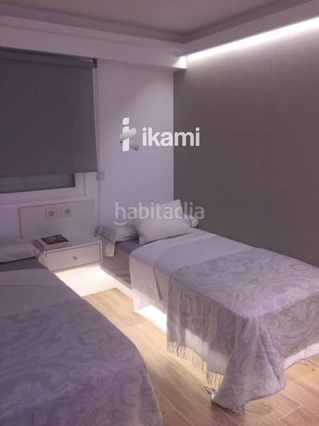 Foto 4abc280b-e18a-47d8-b9ed-f98ee763c6d9. Pis amb calefacció a Playa Levante Benidorm