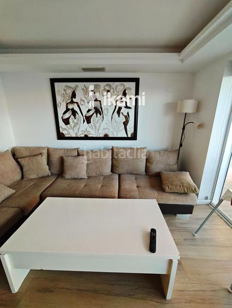 Foto 77cc91d2-c68c-44b8-ae51-daea22f3e0a5. Pis amb calefacció a Playa Levante Benidorm