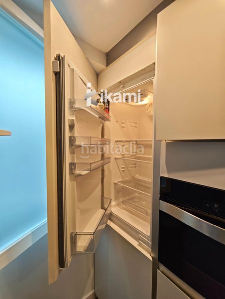 Foto 7d94869a-335e-4b5d-9ebe-c284bbd18101. Pis amb calefacció a Playa Levante Benidorm