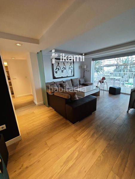 Foto 8e4ce0d9-640c-4f6b-ba38-a09c50802f81. Pis amb calefacció a Playa Levante Benidorm