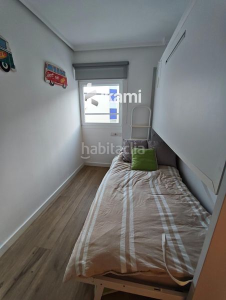 Foto a15befd7-3803-4ea6-b5a8-6b4ee807beaa. Pis amb calefacció a Playa Levante Benidorm