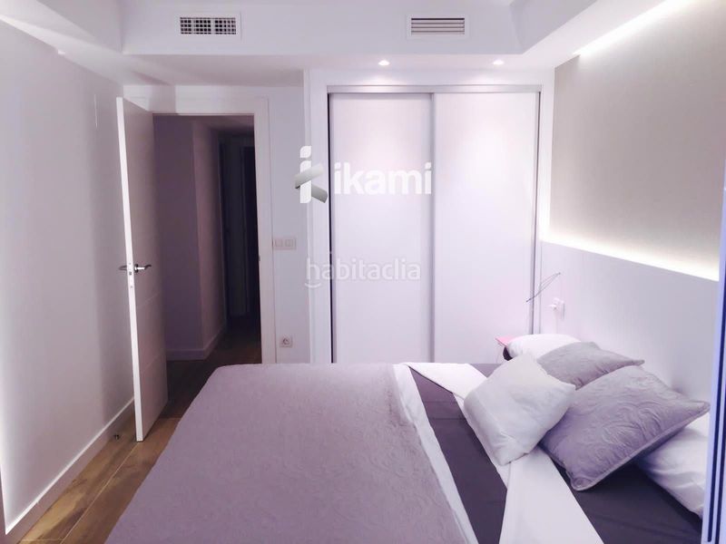 Foto ea26b371-b545-467a-b559-187b64b38fd8. Pis amb calefacció a Playa Levante Benidorm