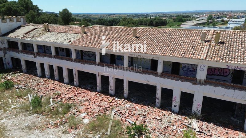 Foto 5827f076-0cc2-4927-9316-6da06cce721b. Edifici a Requena